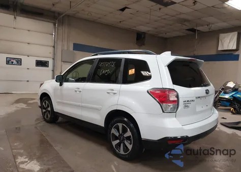 2017 Subaru Forester 2.5I Premium from USA, damaged, VIN JF2SJAEC4HH542876